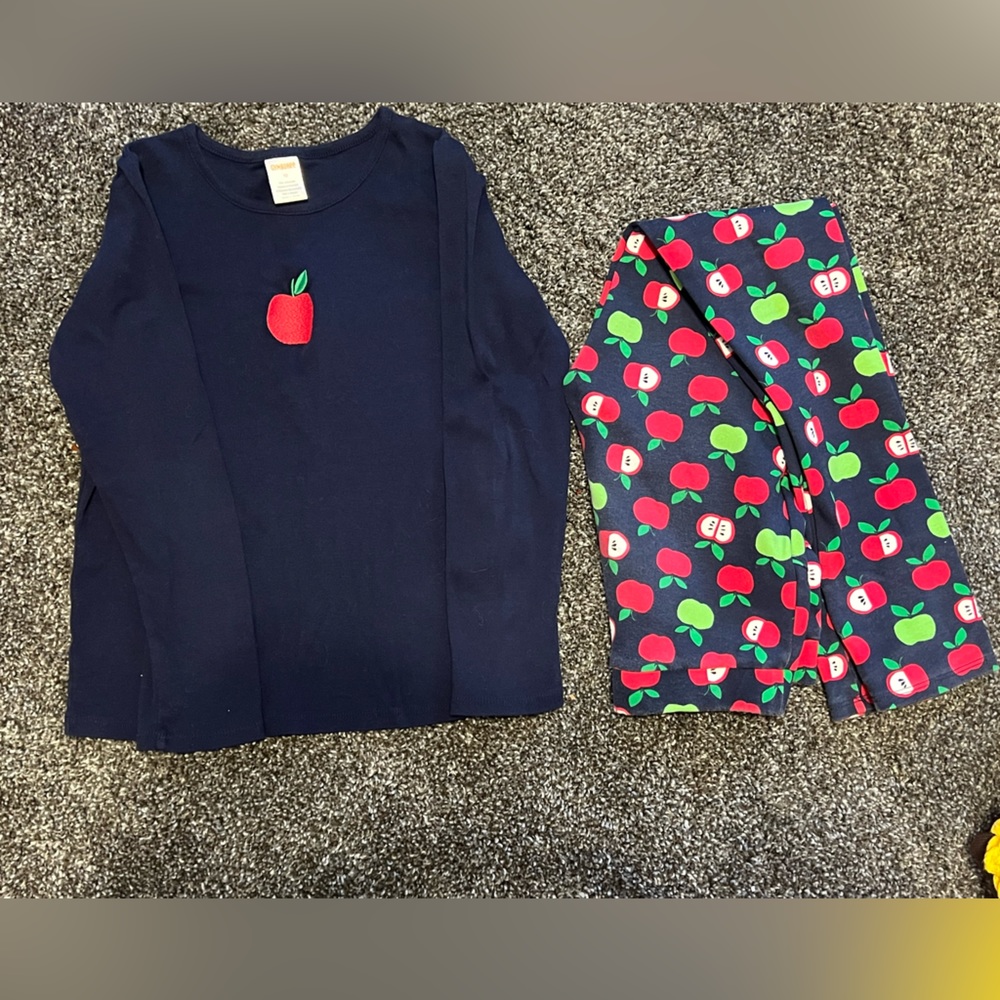 Gymboree size 10 apple collection, navy top. Maybe worn once